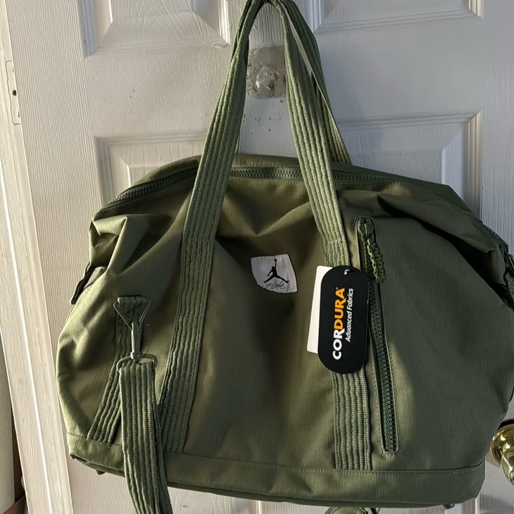 Jordan flight bag